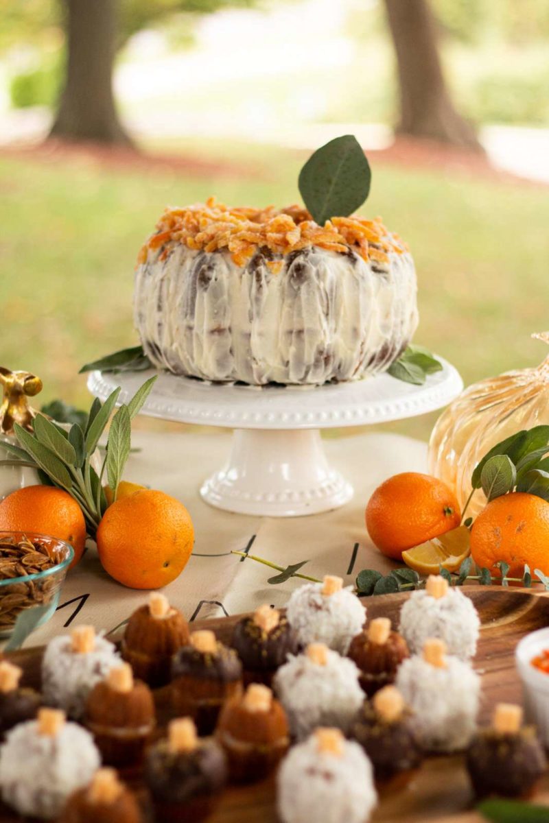 https://www.mckenziesuemakes.com/wp-content/uploads/2021/10/pumpkin-orange-cardamom-bundt-cake-05-800x1200.jpg